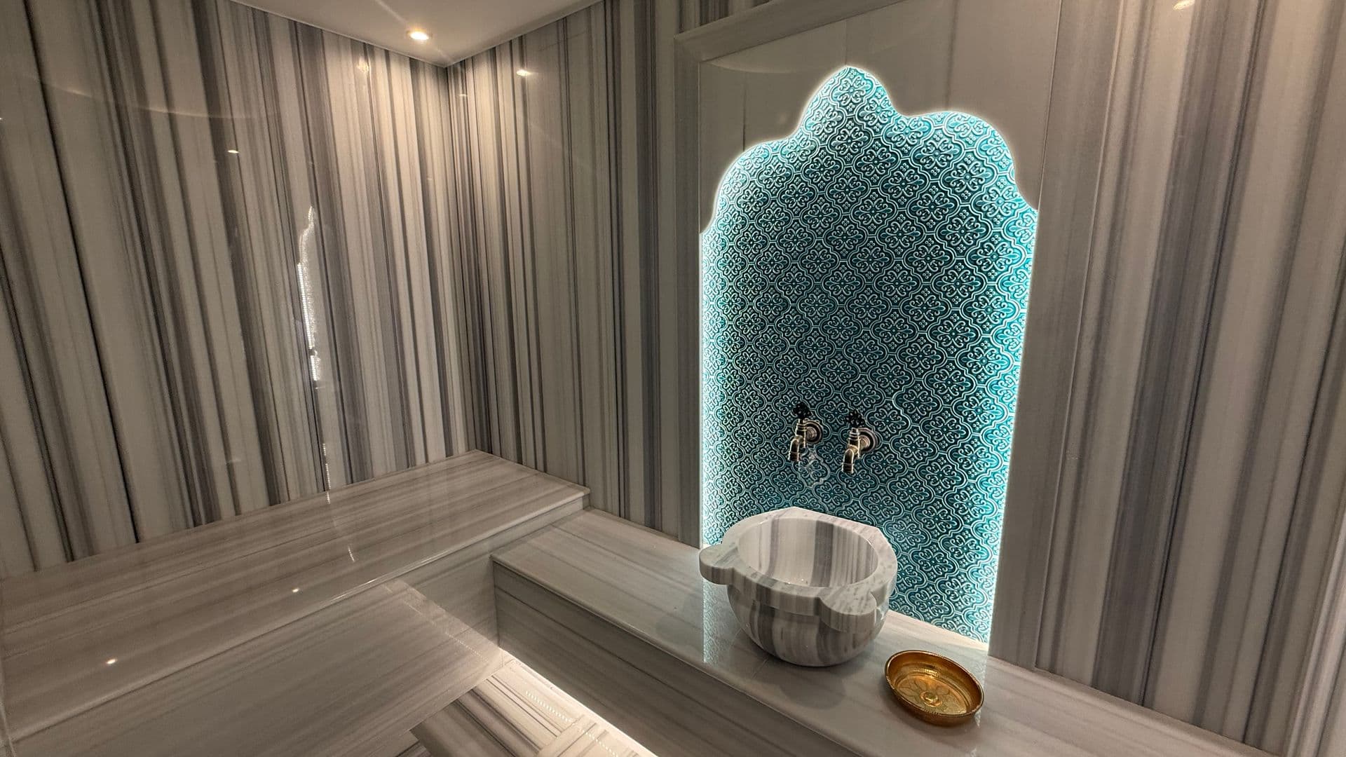 Acarkent'te Modern Dekorasyonlu Sıfır BR Villa 20