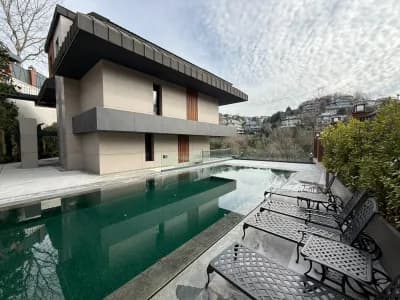 Acarkent'te Ticari Konut Avantajlı Satılık Ultra Lüks Villa