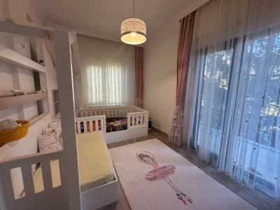 Acarkent'te İçi Yenilenmiş Satılık B Tipi Villa 6