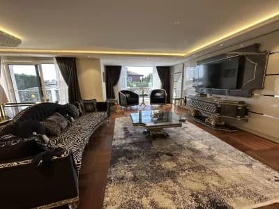 Acarkent'te Özel Tasarımlı Lüks Satılık Villa 4