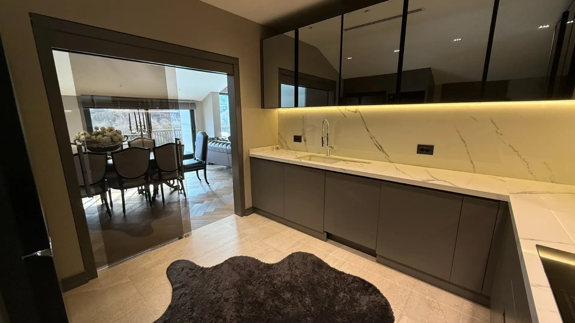 Acarkent'te Ticari Konut Avantajlı Satılık Ultra Lüks Villa 7