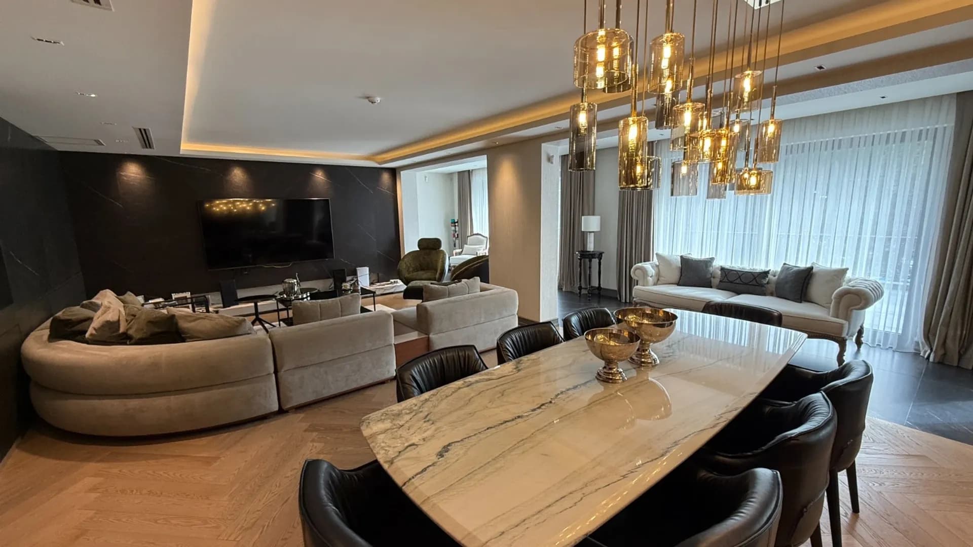 Acarkent'te Ticari Konut Avantajlı Satılık Ultra Lüks Villa 11