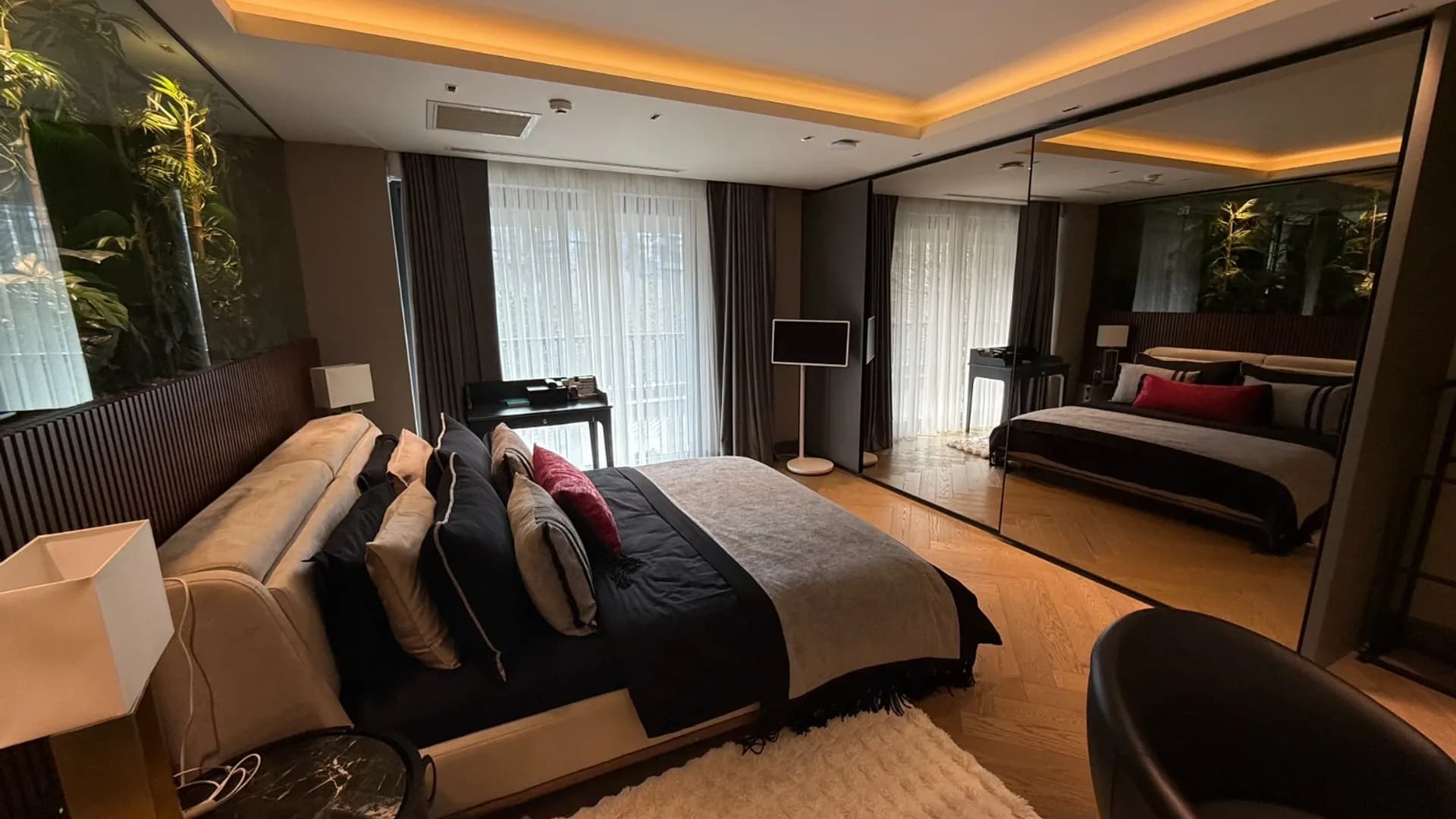 Acarkent'te Ticari Konut Avantajlı Satılık Ultra Lüks Villa 12