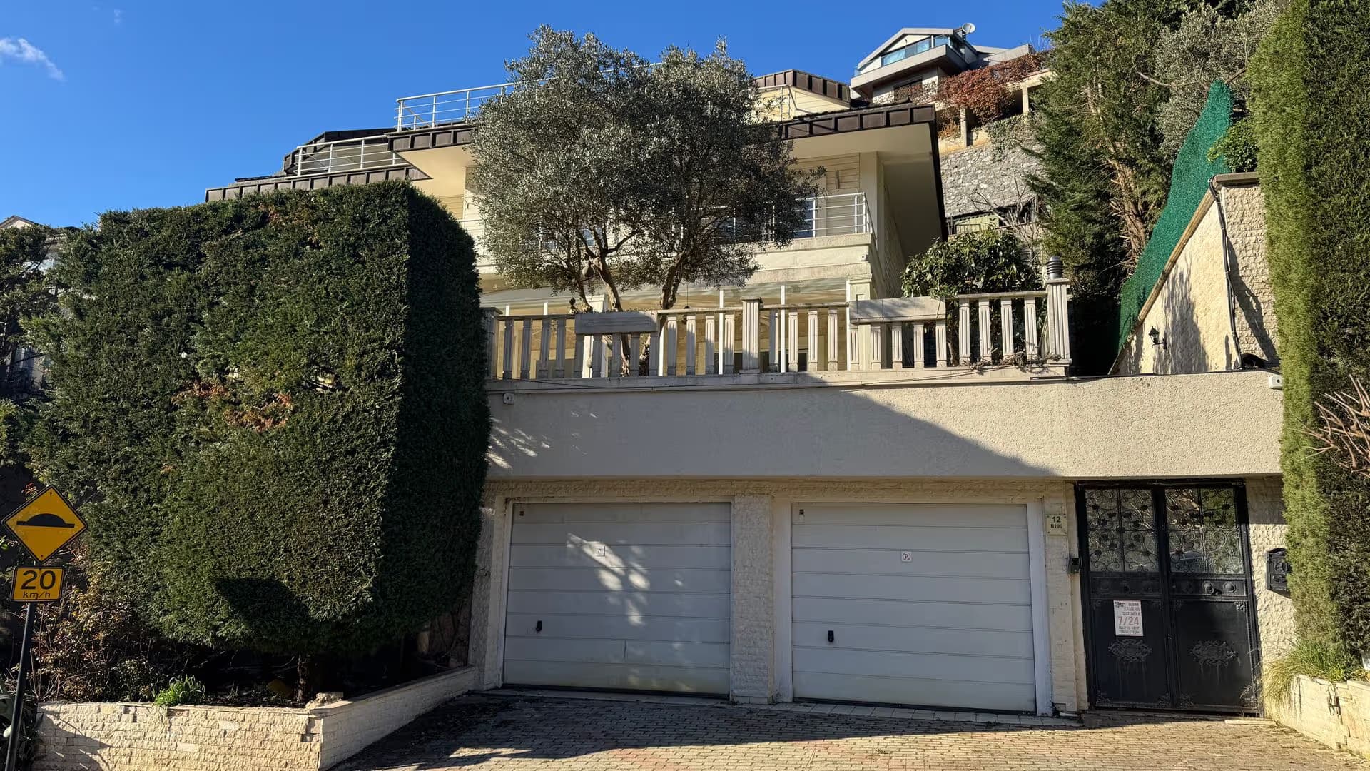 Acarkent'te Orman Manzaralı Güney Cepheli BR Satılık Villa 5