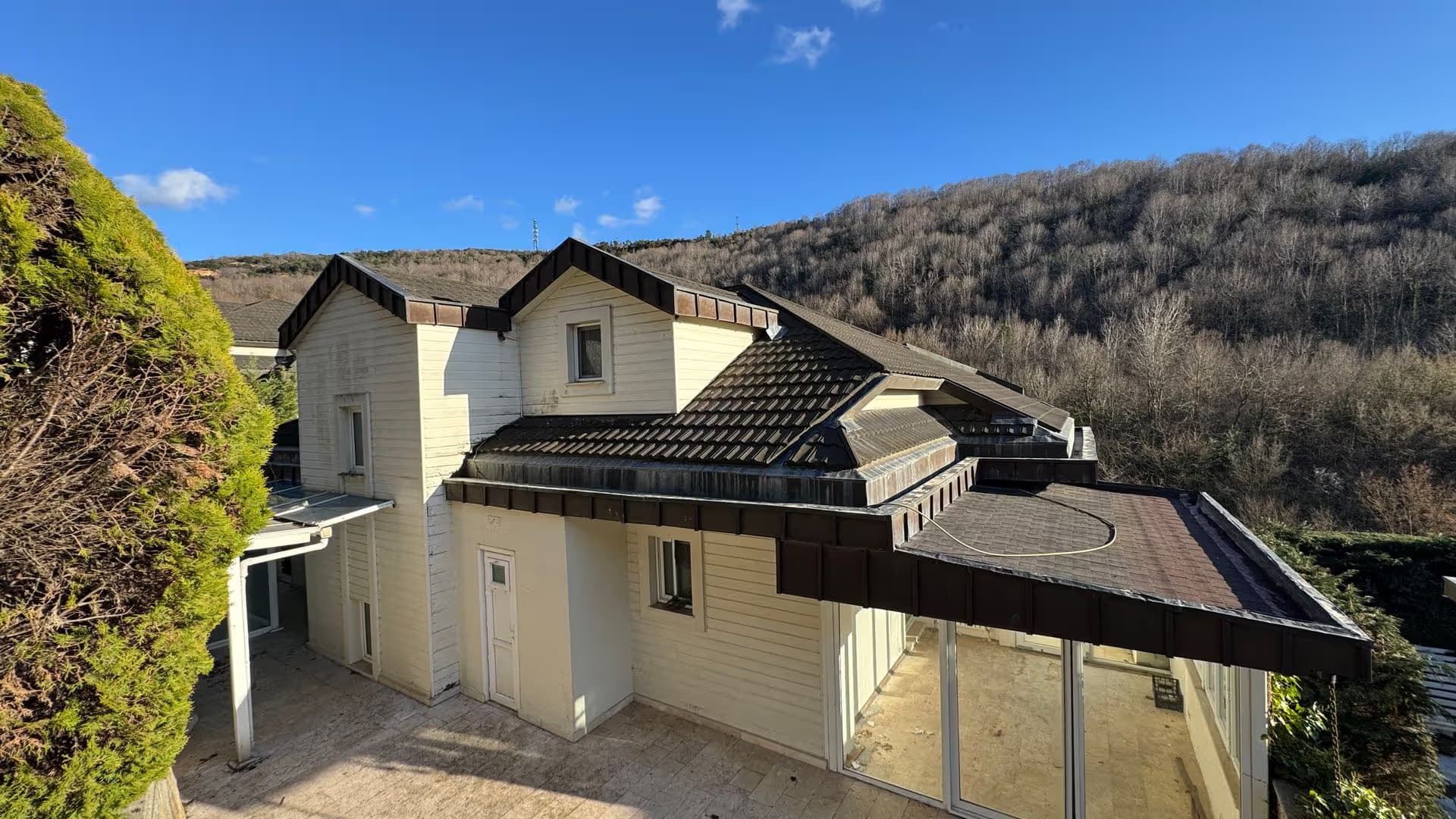 Acarkent'te Orman Manzaralı Güney Cepheli BR Satılık Villa 6