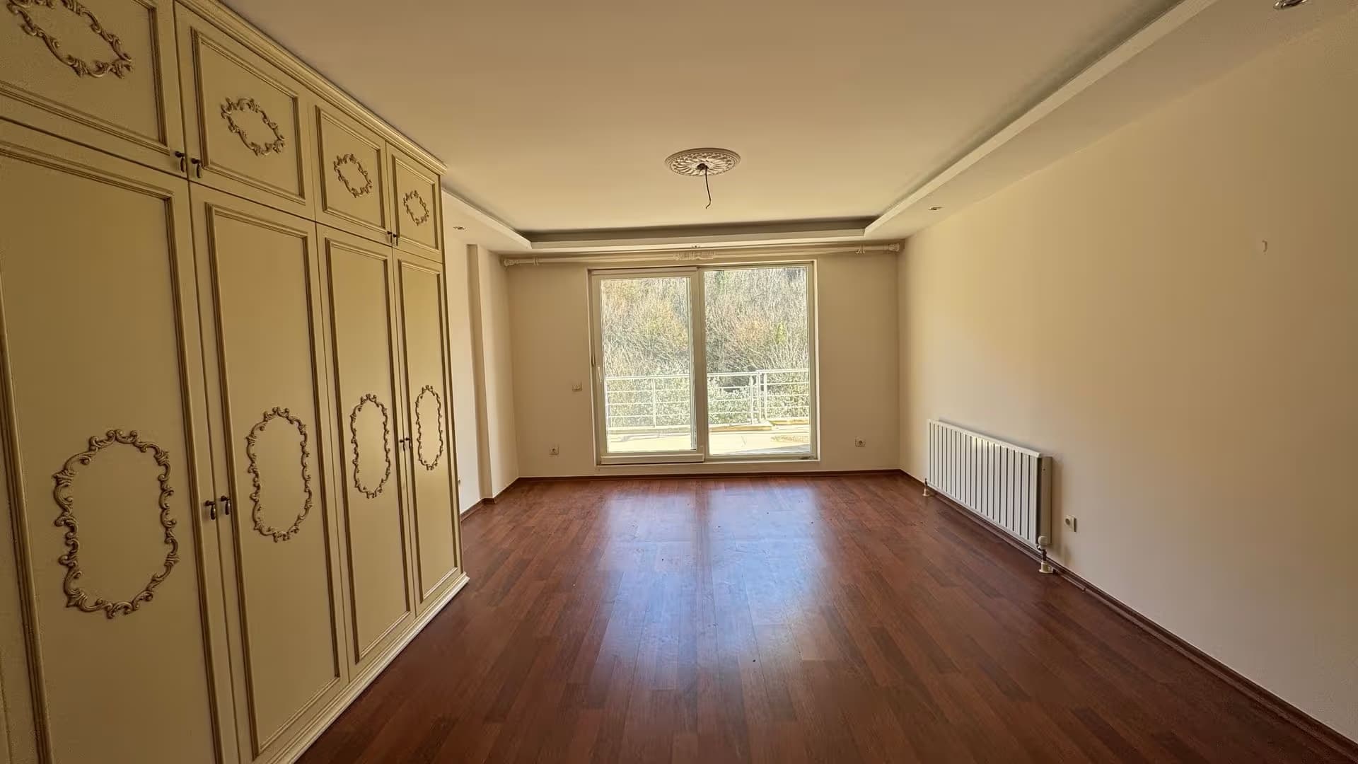 Acarkent'te Orman Manzaralı Güney Cepheli BR Satılık Villa 13
