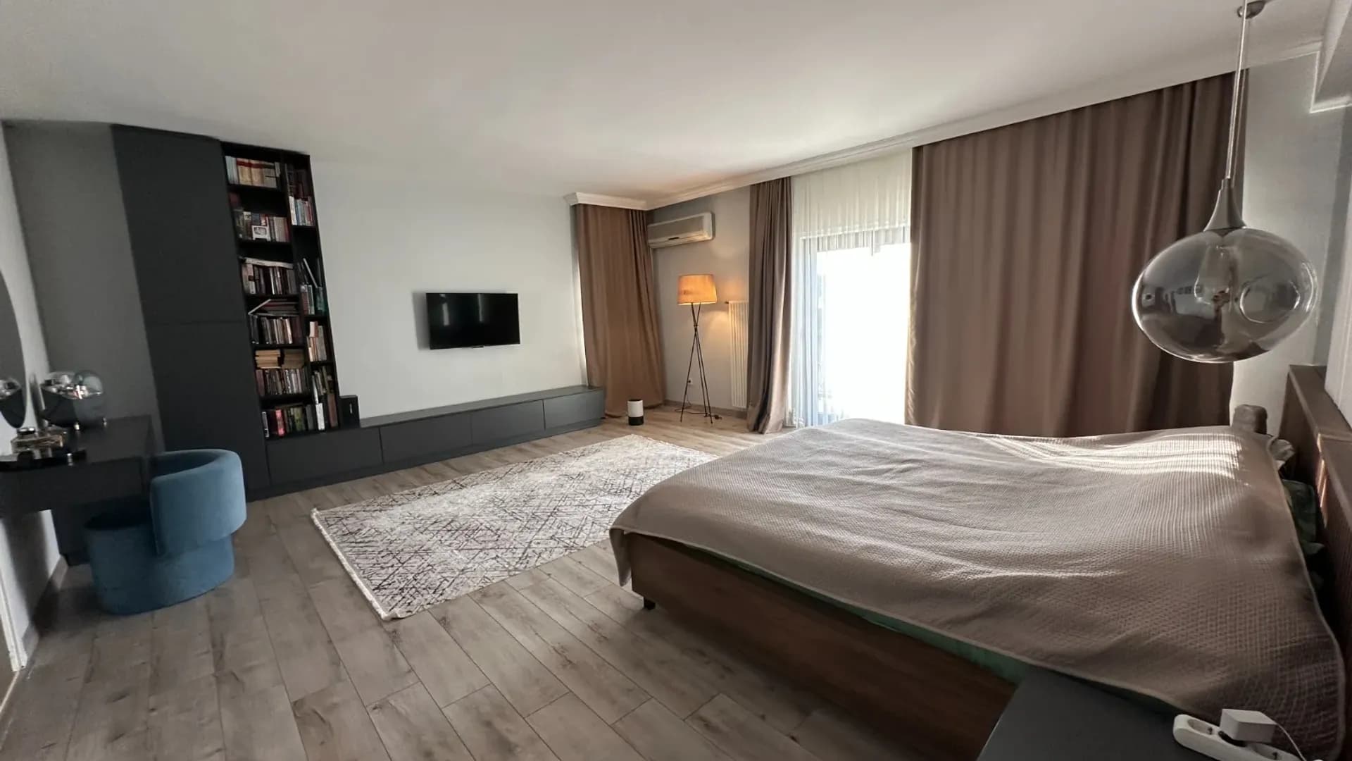 Acarkent'te İçi Yenilenmiş Satılık B Tipi Villa 8