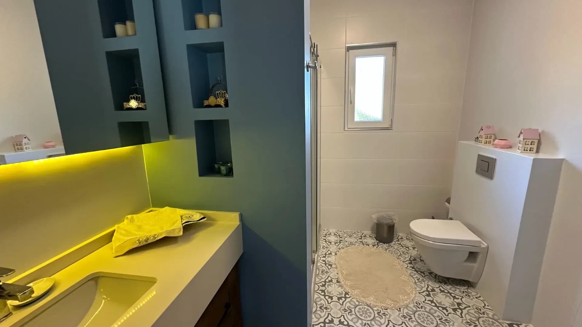 Acarkent'te İçi Yenilenmiş Satılık B Tipi Villa 11