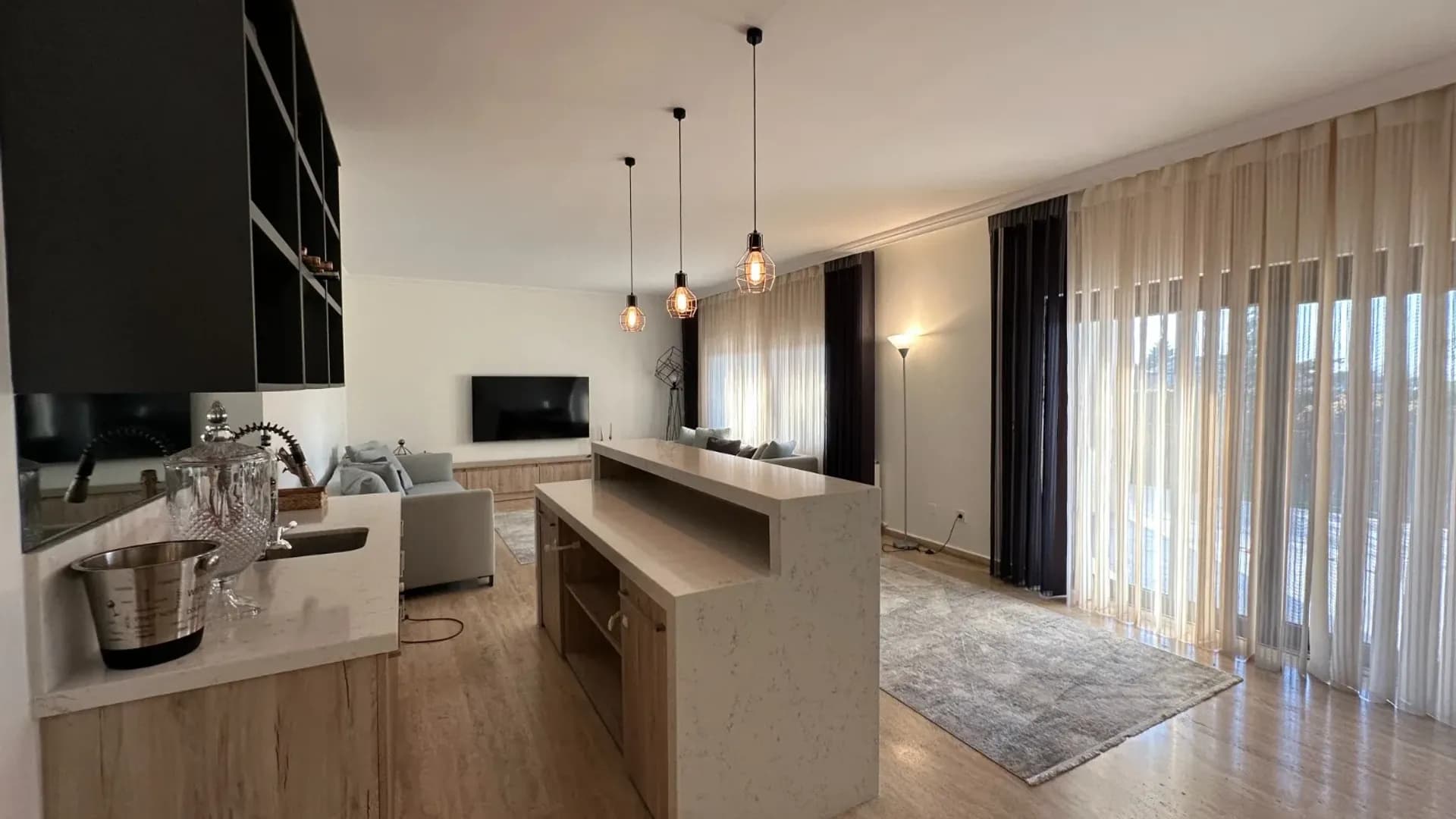 Acarkent'te İçi Yenilenmiş Satılık B Tipi Villa 15