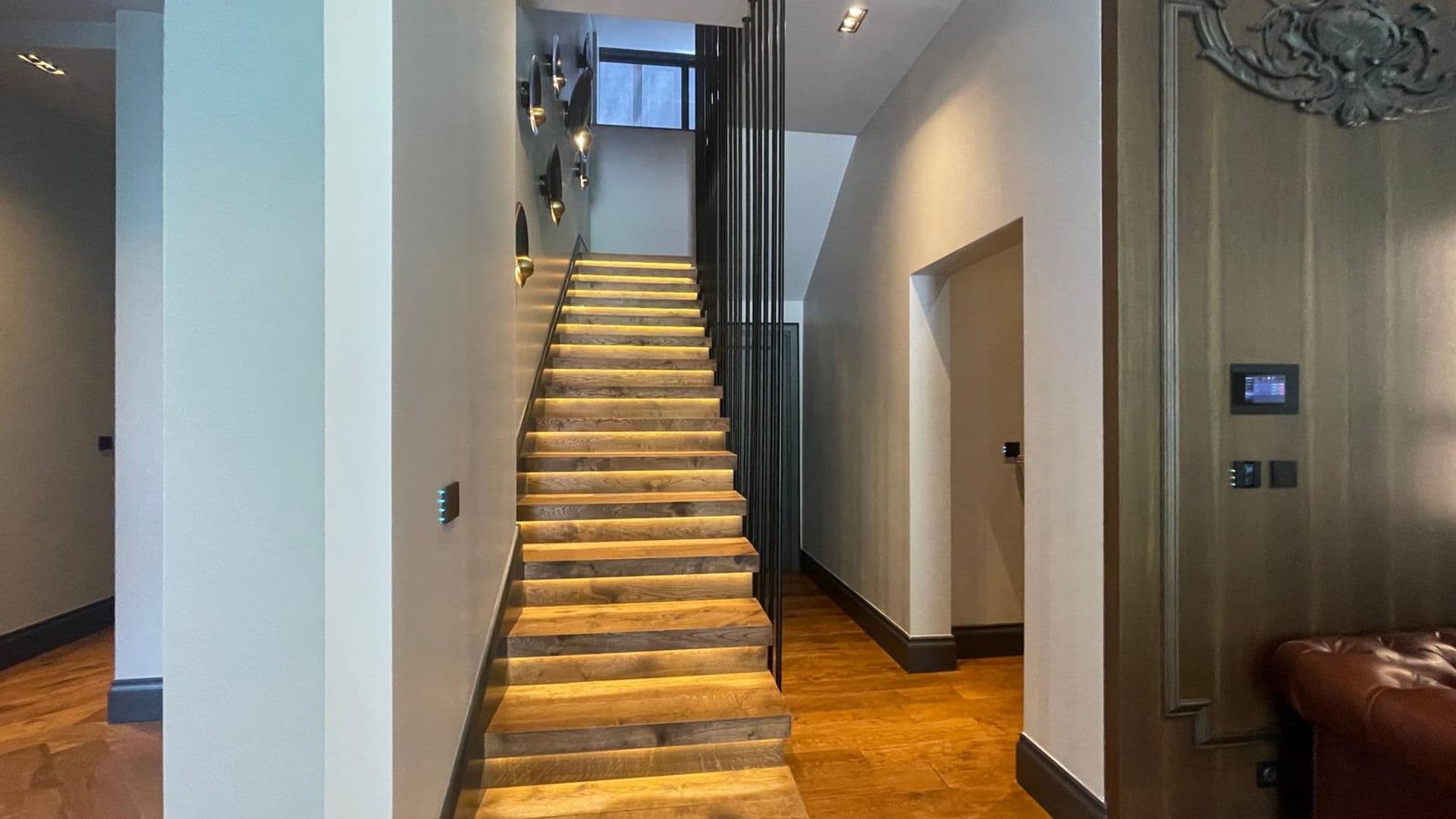 Acarkent'te İzole Bahçeli Özel Tasarımlı Satılık Sıfır Villa 7