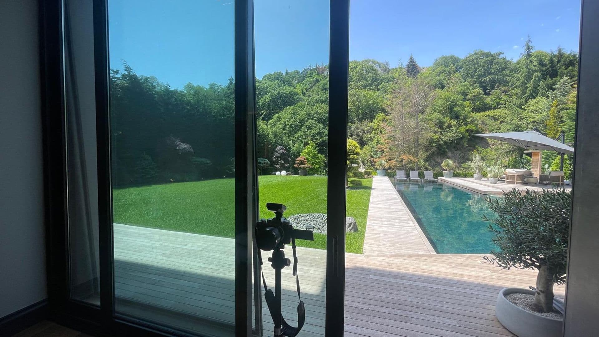 Acarkent'te İzole Bahçeli Özel Tasarımlı Satılık Sıfır Villa 11