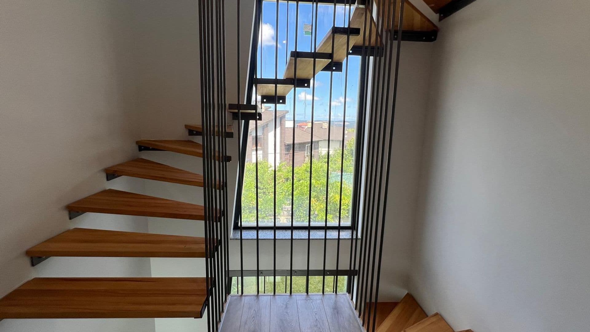 Reşadiye'de Müstakil Havuzlu Modern Sıfır Kiralık Villa 7