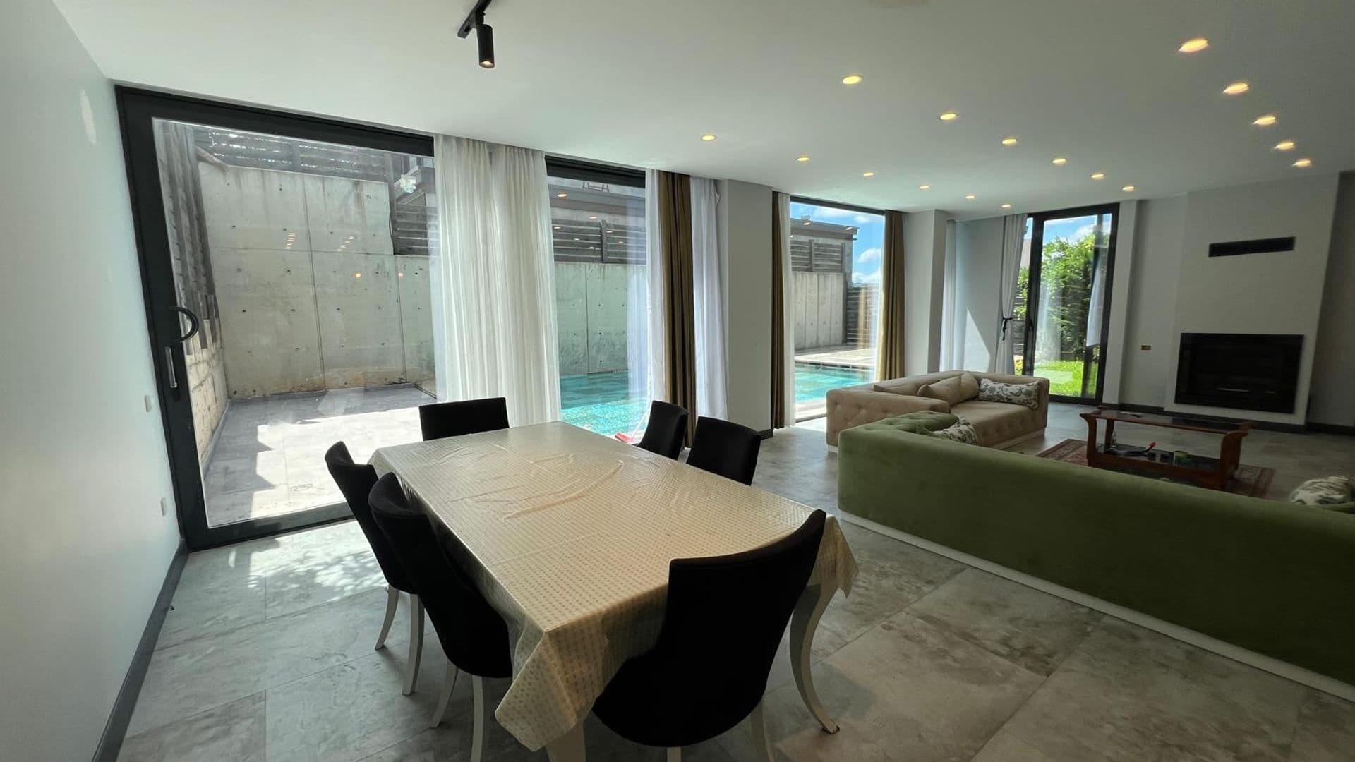 Reşadiye'de Müstakil Havuzlu Modern Sıfır Kiralık Villa 18