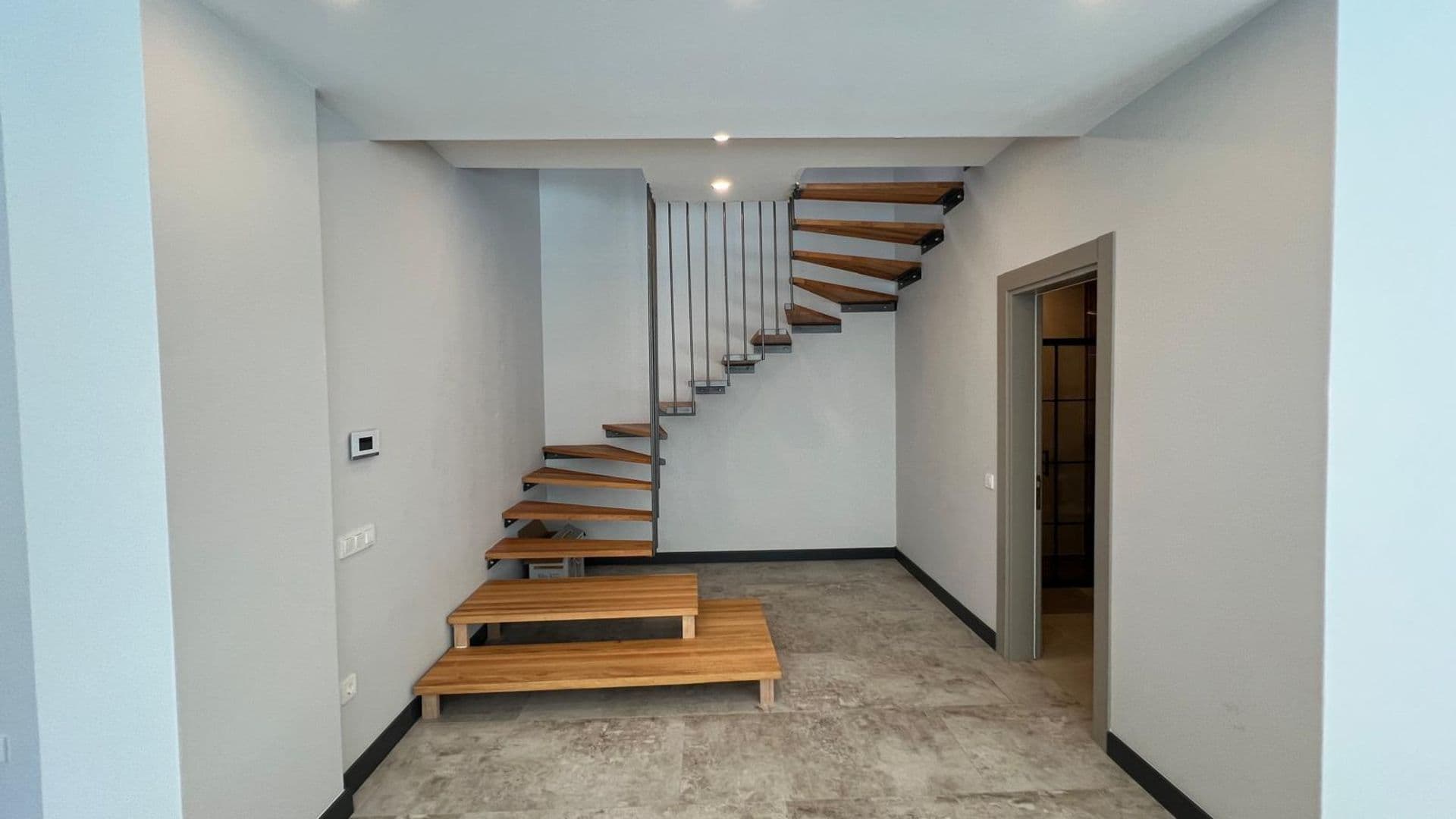 Reşadiye'de Müstakil Havuzlu Modern Sıfır Kiralık Villa 26